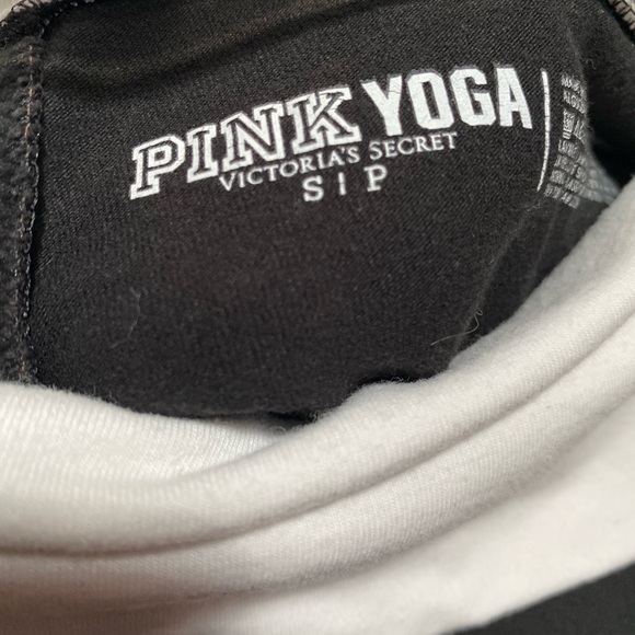 Yoga pants - Picture 3 of 3